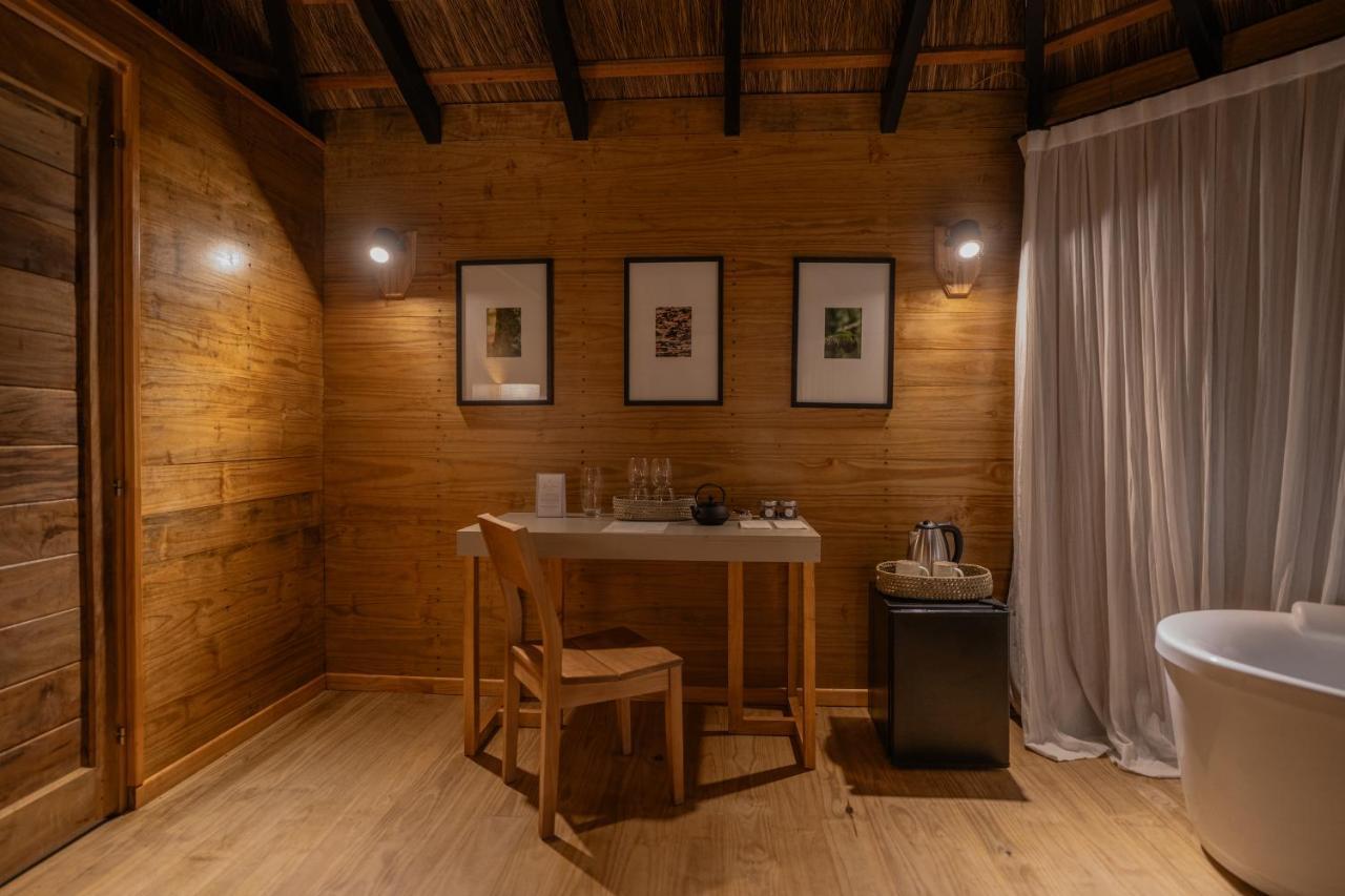 Reserva Natural Iguazu - Pristine Luxury Camp Puerto Libertad Luaran gambar