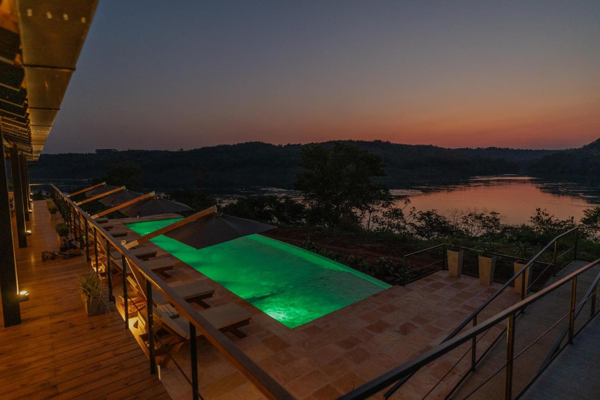 Reserva Natural Iguazu - Pristine Luxury Camp Puerto Libertad Luaran gambar